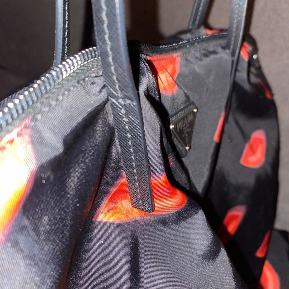 Vintage Prada Tessuto tote bag - Picture 2 of 8